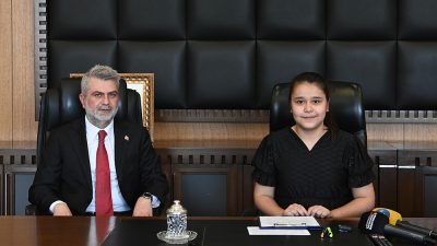 23 Nisan Ulusal Egemenlik ve Çocuk Bayramı’nda koltuğunu 6. sınıf