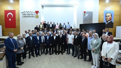 AK Parti İl Başkanı Cüneyt Doğan ve yönetimini misafir eden