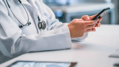 Sağlık sektöründe önemli bir gelişme yaşandı: Artık uzaktan muayene masraflarını