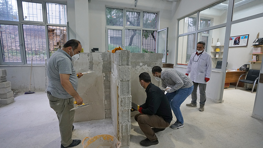 Kahramanmaraş Büyükşehir Belediyesi, Meslek Edindirme ve Sanat Eğitimi Kursları aracılığıyla