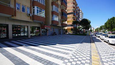 Büyükşehir Belediyesi, Onikişubat’ın en işlek arterlerinden İsmet Karaokur Bulvarı’nda başlattığı