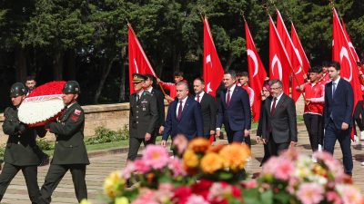 Gençlik ve Spor Bakanı Osman Aşkın Bak, 19 Mayıs Atatürk’ü