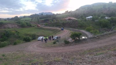 Şebinkarahisar ilçesinde otomobilin HES kanalına düşmesi sonucu yaşanan kaza, 3