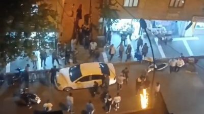 Şanlıurfa’da Bir Kişi Kavga Eden Grubu Ezan Okuyarak Ayırdı Şanlıurfa’da