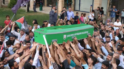 İsrail polisinin Kudüs’te öldürdüğü imam Hasan Saklanan’ın cenazesi, Şanlıurfa’ya getirildi.