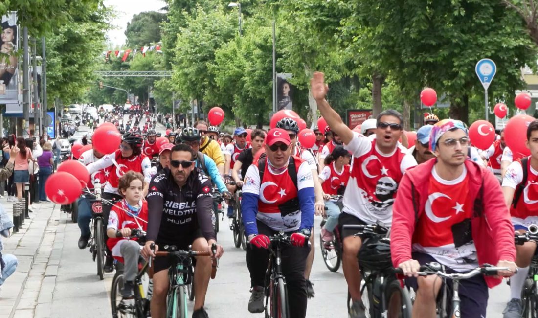 Türkiye Motosiklet Platformu ve İstanbul Kuryeler Federasyonu üyeleri, Kadıköy Bağdat