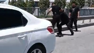 Sultangazi’de silahlı kavga: 3 kişi yaralandı İki eski ortağın aralarındaki