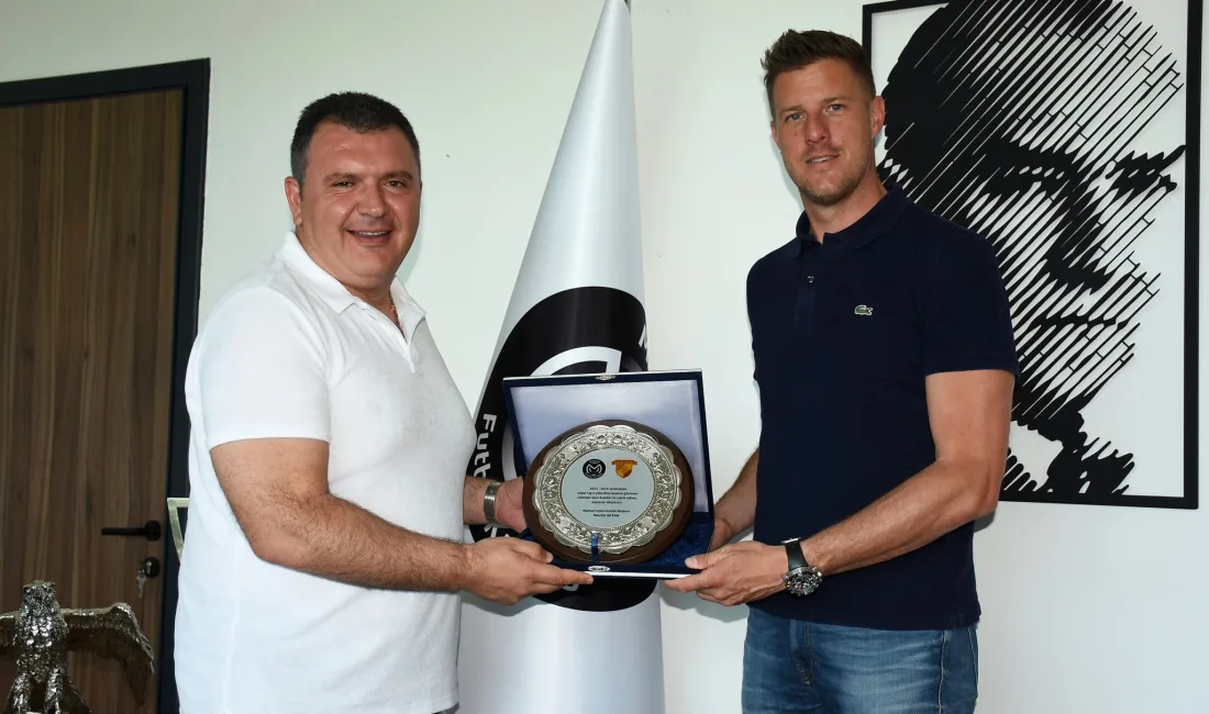MANİSA, 1’inci Lig’de sezonu kümede kalarak tamamlayan Manisa Futbol Kulübü