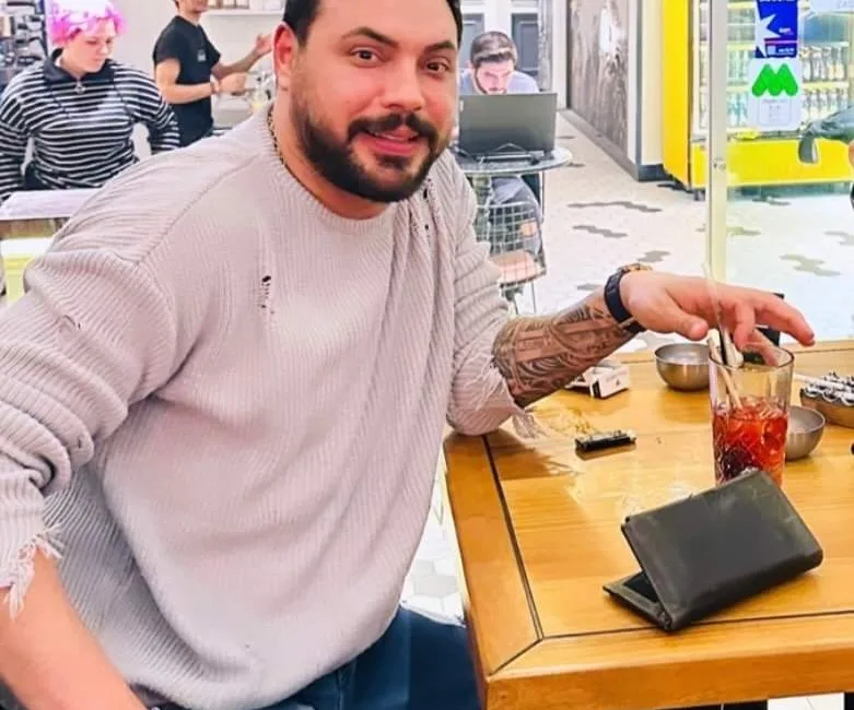 Mersin’de meydana gelen olayda, köpek eğitmeni Görkem Özdemir, müşterisi Mehmet