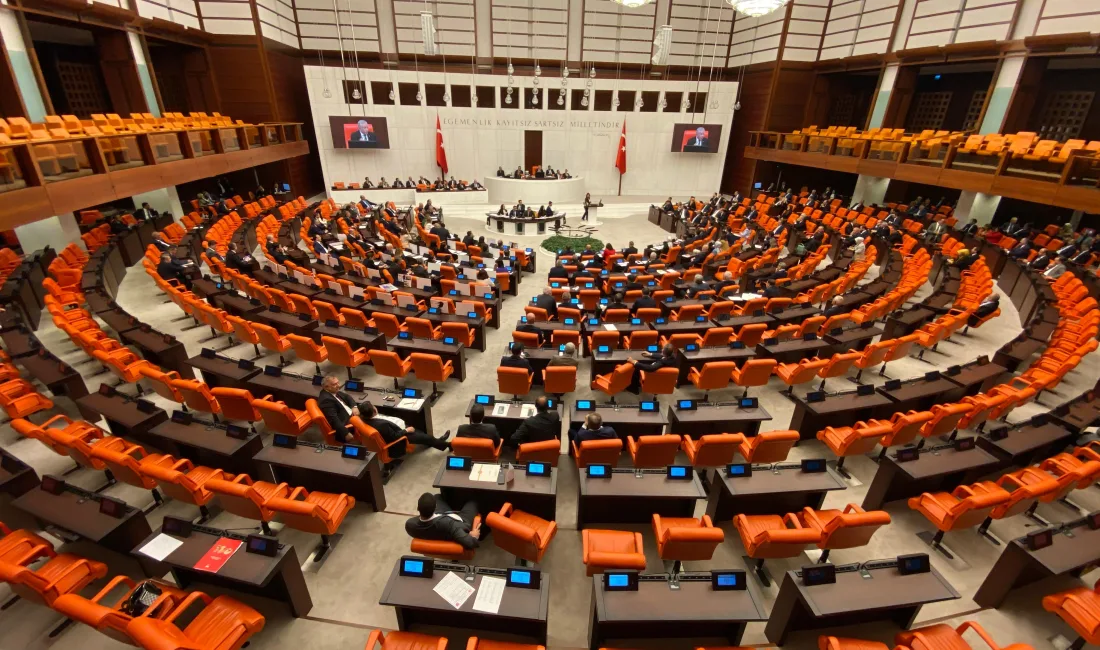Şehit yakınlarımızın uzun süredir beklediği sosyal haklar düzenlemesi nihayet TBMM