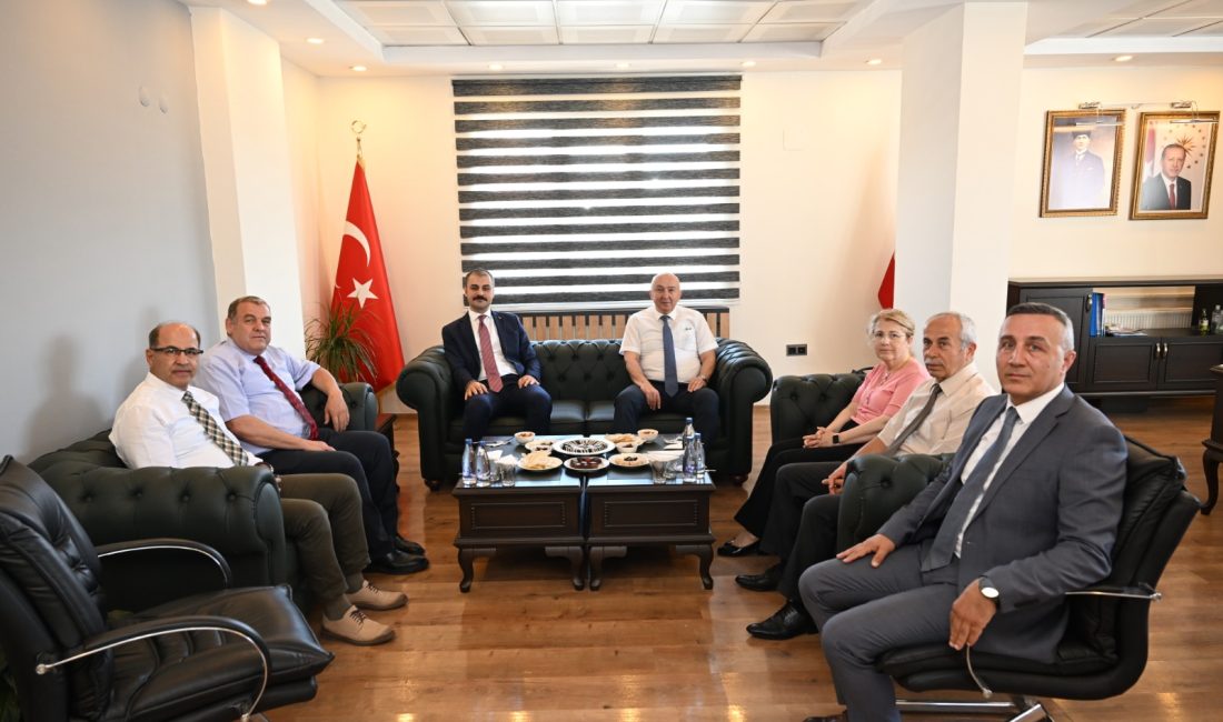 Kahramanmaraş Sütçü İmam Üniversitesi (KSÜ) Rektörü Prof. Dr. Alptekin Yasım,