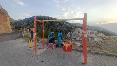 Dulkadiroğlu Belediye Başkanı Mehmet Akpınar, ilçede yürütülen çevre temizliği çalışmaları