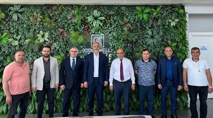 Kocaeli’ne bir dizi ziyaretler gerçekleştiren Andırın Belediye Başkanı Ahmet Sinan