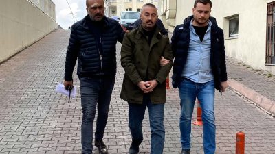 Kayseri’de yaşanan olayda, Yener Koçer’in eniştesi Sertan Temel’i tabanca ile