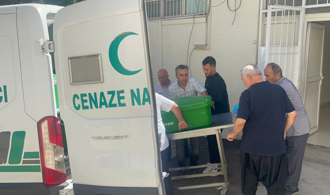 GAZİANTEP’te bir kadın, otomobilin çarpması sonucu hayatını kaybetti. Fıstıklık Mahallesi’nde