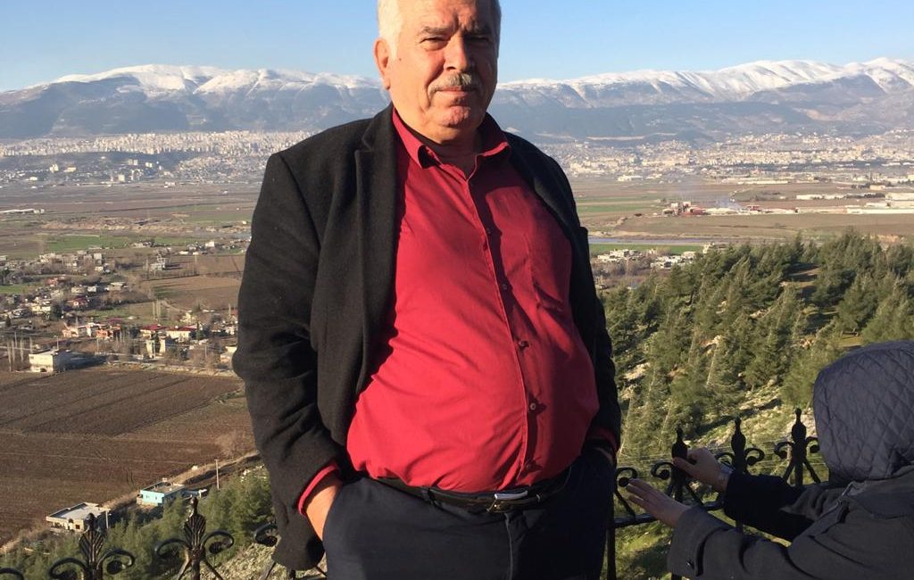 Kahramanmaraş’ta depremin 3. gününde odun getiren Ali Uncu, aracını iddia