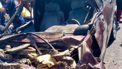 Kahramanmaraş'ın Türkoğlu ilçesinde yaşanan trafik kazasında, bir otomobil ile biçerdöverin