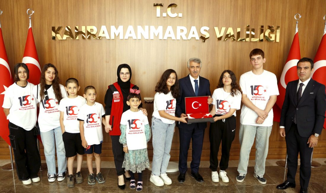 Kahramanmaraş Valisi Mükerrem Ünlüer, 6 Şubat’ta yaşanan deprem felaketinde ailelerini