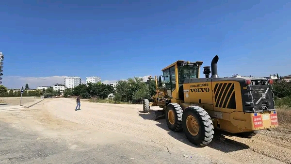 Kadirli Belediyesi tarafından Cemalpaşa Mahallesi’nde yoğun olarak kullanılan Akdeniz Evleri