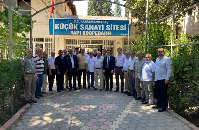 Kahramanmaraş’ta düzenlenen toplantıda, sanayi esnaflarının karşılaştığı zorluklar ve çözüm önerileri