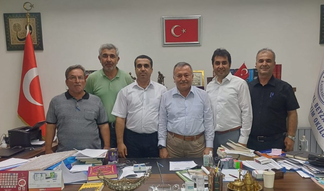 Kahramanmaraş Andırın’lılar Yardımlaşma ve Dayanışma Derneği Yönetim Kurulu Eğitim hizmetine