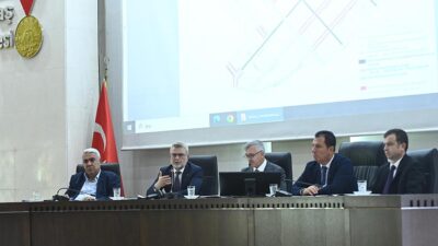 Küçük Sanayi Sitesi esnaflarıyla bir araya gelen Başkan Fırat Görgel,