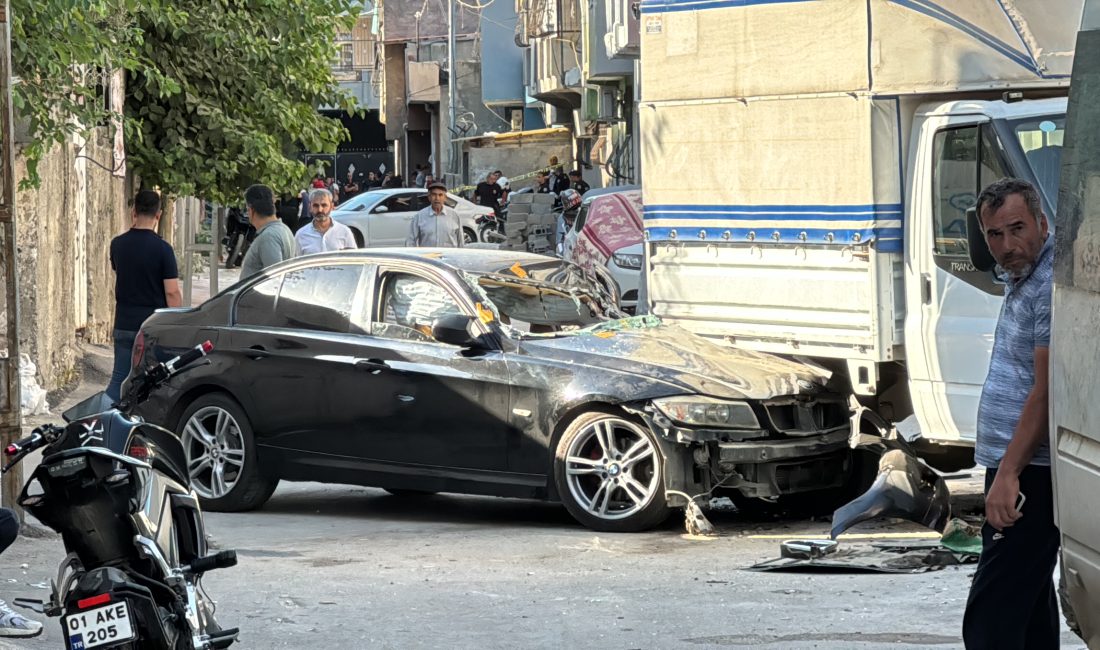 Adana’da bir otomobil sürücüsü, motosikletli 2 şüphelinin saldırısına uğrayarak hayatını