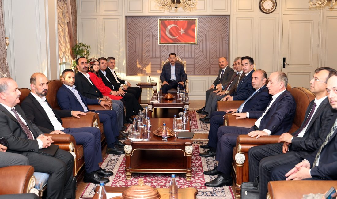 Çevre, Şehircilik ve İklim Değişikliği Bakanı Murat Kurum, Adıyaman’a geldi.