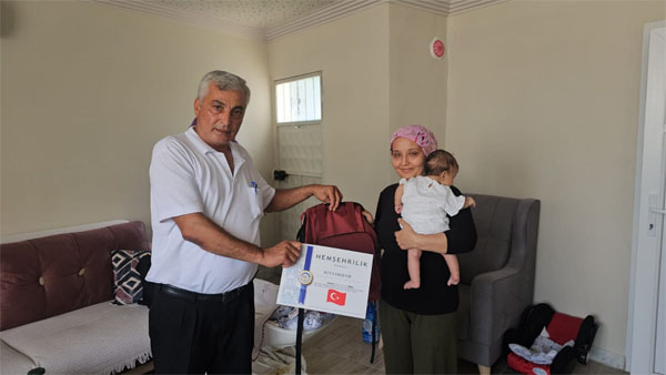 Kadirli Belediyesi Başkanlığı tarafından başlatılan ‘Hoşgeldin Bebek’ projesi kapsamında ilçe