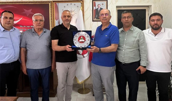 Kadirli Ticaret Ve Sanayi Odası yönetimi Andırın Belediye Başkanı Ahmet