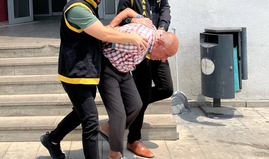 Adana’da deniz kıyısında çüalın içinde battaniyeye sarılı ceset bulundu. Murat