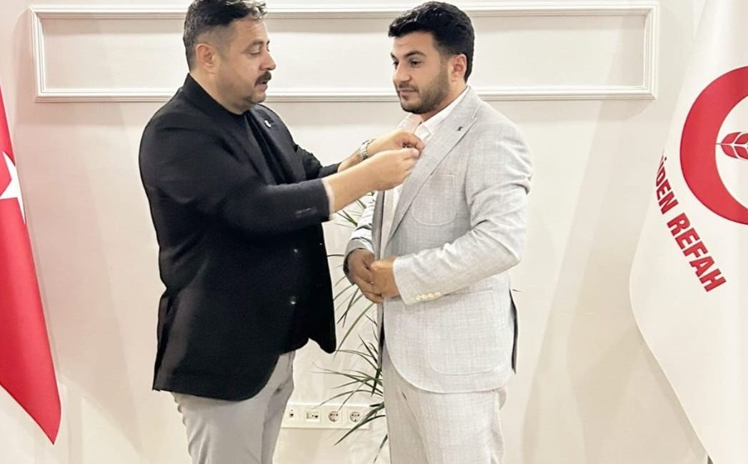 Yeniden Refah Partisi Düziçi İlçe başkanlığına, iş insanlarından Erhan Demir’in