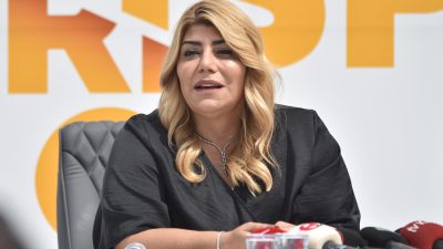 Kayserispor’un eski başkanı Berna Gözbaşı’na sosyal medyada hakaret ettiği iddia