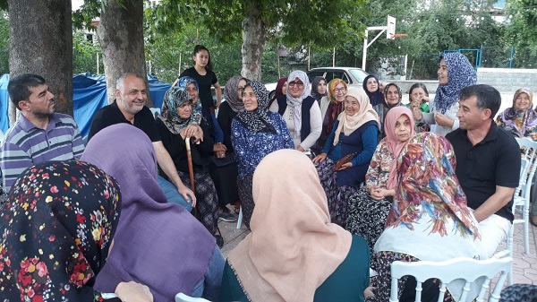 Kahramanmaraş’ın Andırın İlçesinde doğal gazın olmaması nedeniyle evlerinde yaşadıkları olumsuz