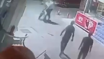 Adana’da bir akaryakıt istasyonunda yaşanan olayda, kayıt dışı benzin satışı