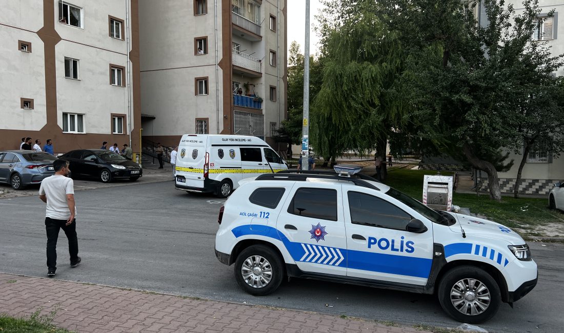 Kayseri’nin Melikgazi ilçesinde akrabalar arasında çıkan kavgada tüfek ve darp