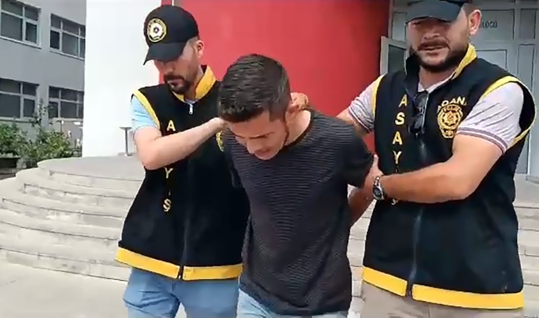 Adana’da yaşanan olayda dolmuş şoförü Musa Timoçin (27), meslektaşı Mehmet