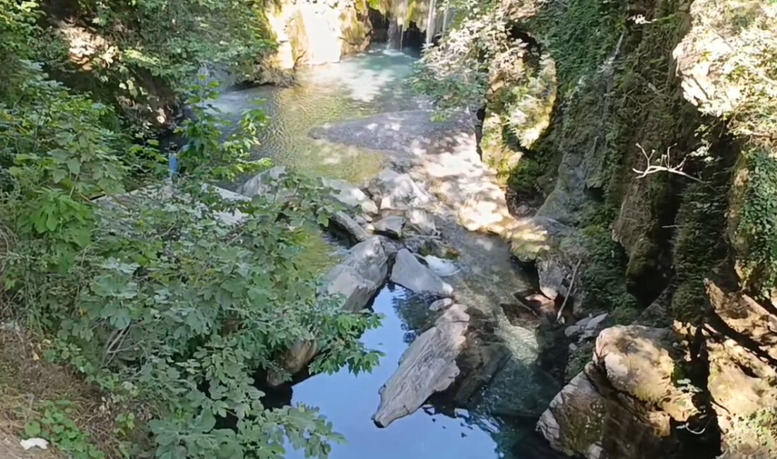 Düziçi ilçesinde Karasu Şelalesi’nde serinlemek için suya giren 25 yaşındaki