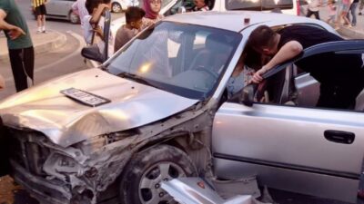 Kahramanmaraş’ta dikkatsizlik sonucu yaşanan trafik kazasında bir kişi yaralandı.