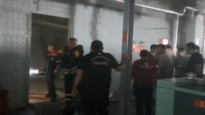 Kahramanmaraş'ın Türkoğlu ilçesinde yaşanan fabrika yangını maddi hasara neden oldu.