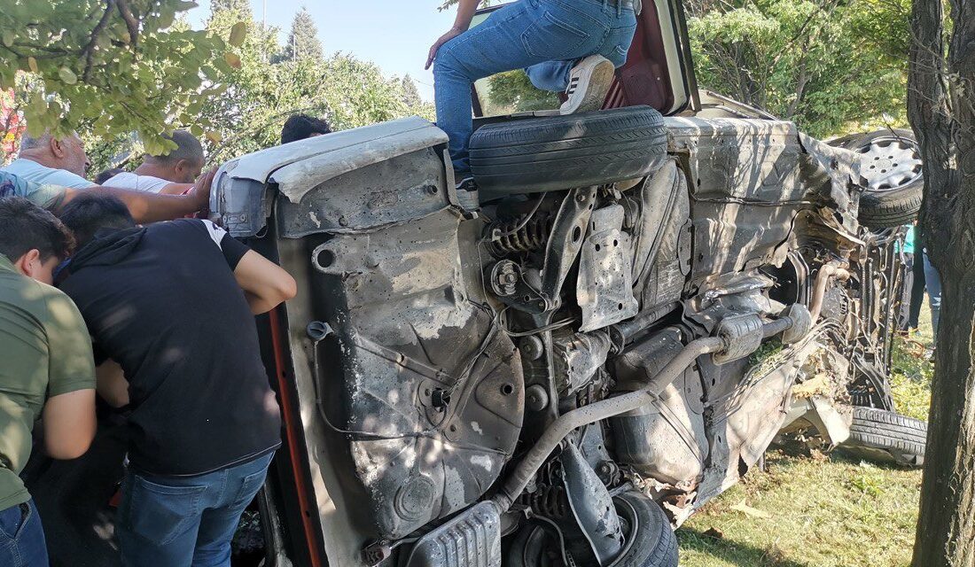 Kahramanmaraş'ta meydana gelen trafik kazasında 1 kişi hayatını kaybederken, 2