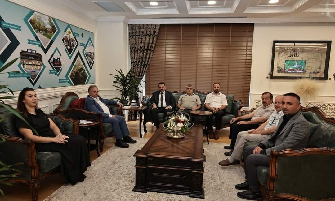 Kayseri Kahramanmaraşlılar Sosyal Yardımlaşma ve Dayanışma Derneği Başkanı Mehmet Topal,