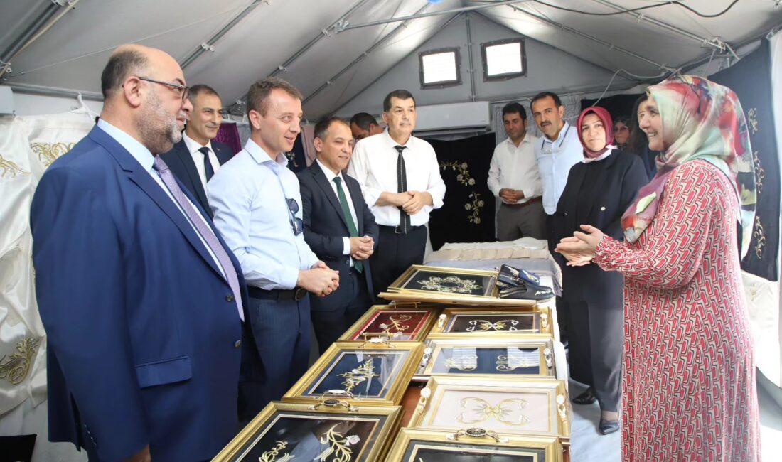 Dulkadiroğlu Belediye Başkanı Mehmet Akpınar, Sakarya-2 Konteyner Kentte düzenlenen “Sim