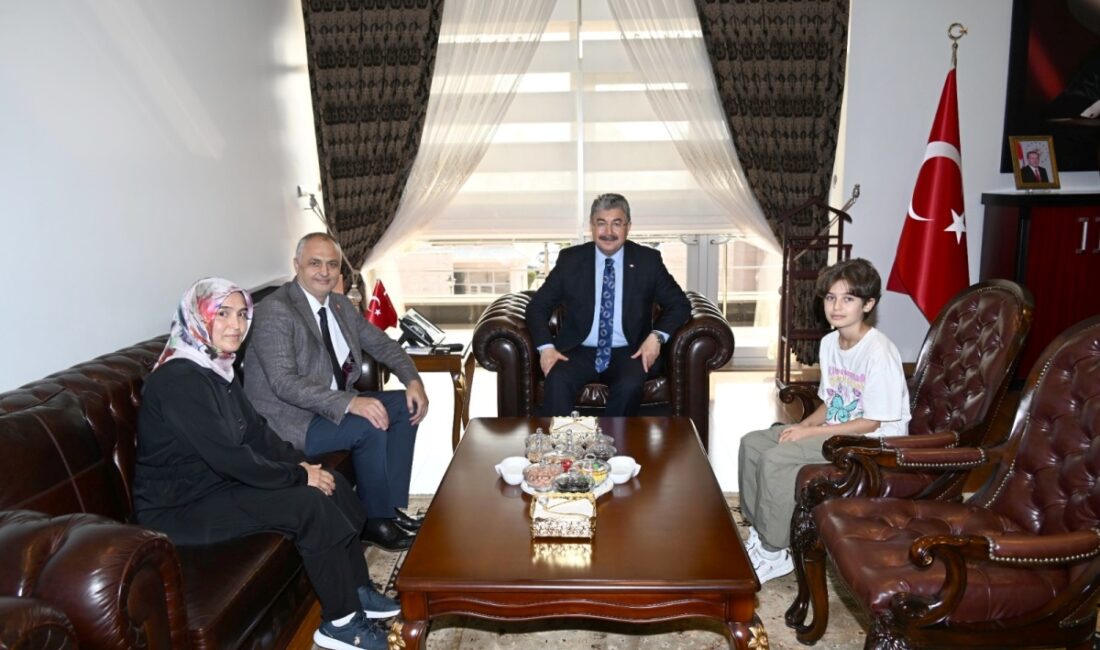 Osmaniye Valisi Dr. Erdinç Yılmaz, Kadirli Şehit Musa Sarıgöz Ortaokulu
