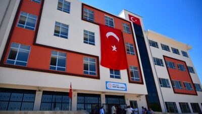Osmaniye Valisi Dr. Erdinç Yılmaz, Kadirli İlçemizde yapımı tamamlanan 24