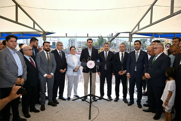“Osmaniye’ye Yeni Yatırımlar: Çevre ve Şehircilik Bakanlığı’ndan Araç ve Altyapı