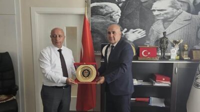 Ekinözü Belediye Başkanı Harun Vicdan, Kahramanmaraş İstiklal Üniversitesi Rektörü Prof.
