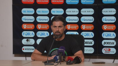 Adana Demirspor, Süper Lig’in ikinci haçtasında sahasında Çaykur Rizespor’a 2-1