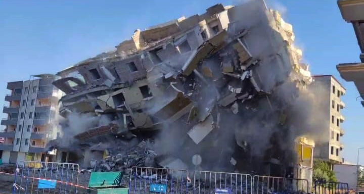 İslahiye ilçesinde meydana gelen 6 Şubat depremlerinde orta hasarlı olarak