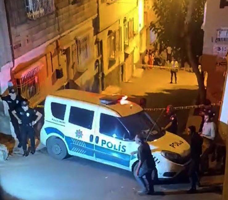 Gaziantep’te 10 yaşındaki Emir Baki Bayındır, mahallede manavlık yapan bir